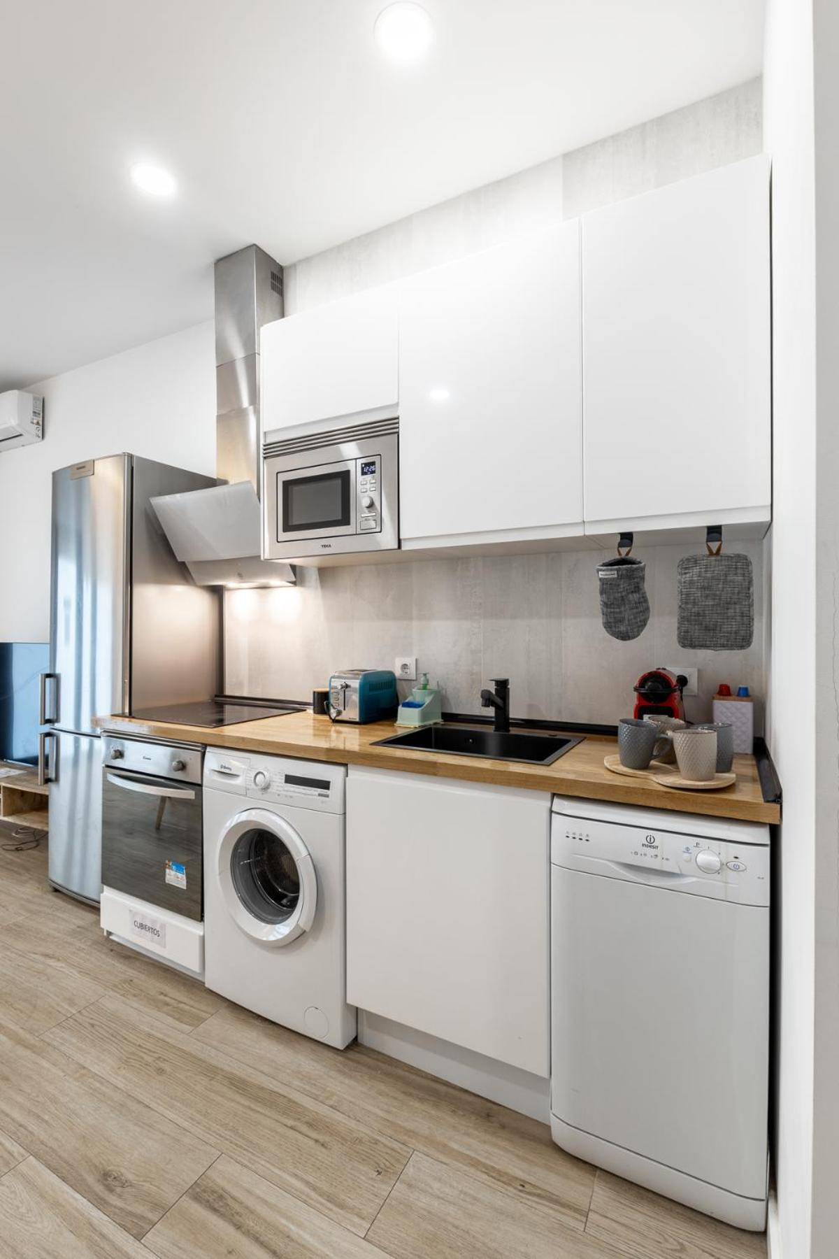 Atocha Apartment Мадрид Екстер'єр фото